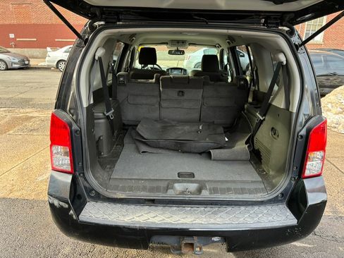 Used 2012 Nissan Pathfinder SV image 7