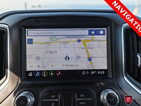 Used 2021 GMC Sierra 1500 AT4 w/ AT4 Premium Package image 5