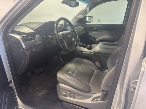 Used 2016 Chevrolet Tahoe LT w/ LT Signature Package image 12