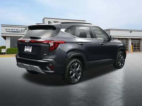 Used 2024 Kia Seltos S AWD/4WD image 5