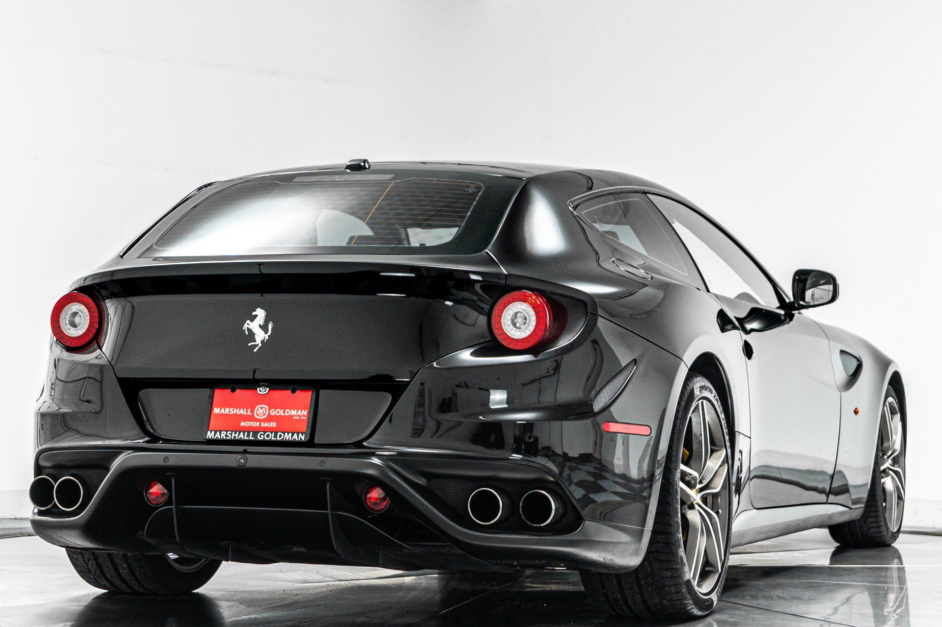 Used 2014 Ferrari FF AWD/4WD image 9