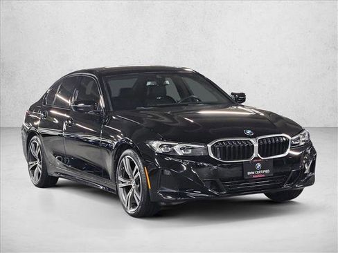 Certified 2023 BMW 330i 330i image 3