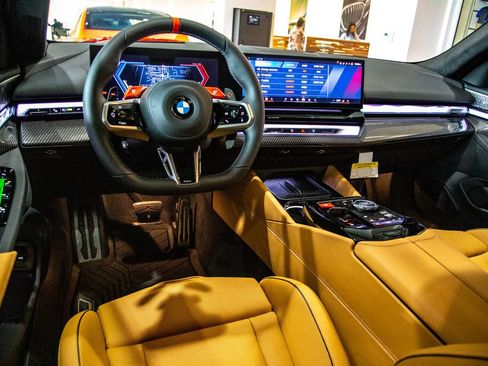 New 2026 BMW M5 Touring AWD/4WD image 6