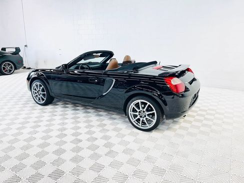 Used 2002 Toyota MR2 image 13