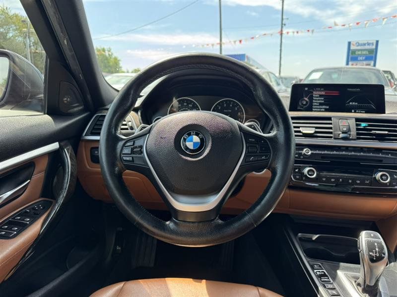 Used 2016 BMW 340i xDrive Sedan AWD/4WD image 13