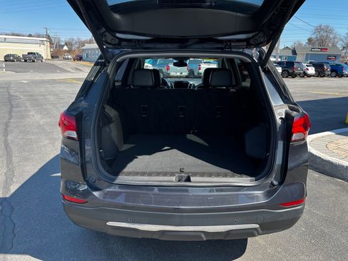 Used 2022 Chevrolet Equinox Premier image 5
