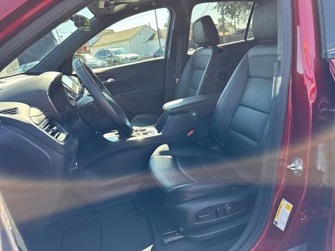 Used 2024 Chevrolet Equinox RS w/ RS Leather Package image 10
