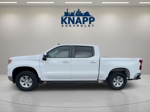 Used 2025 Chevrolet Silverado 1500 LT w/ Safety Package AWD/4WD image 8