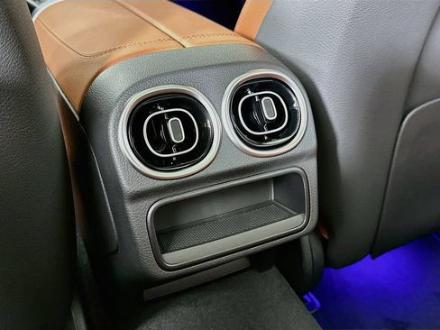 Certified 2026 Mercedes-Benz C 300 4MATIC Sedan image 25
