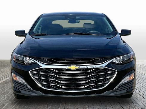 Used 2024 Chevrolet Malibu LT image 3