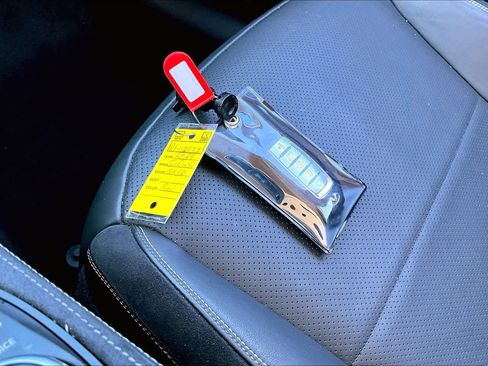 Used 2024 INFINITI QX50 Sensory image 13