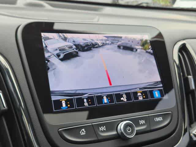 Used 2022 Chevrolet Equinox RS w/ RS Leather Package AWD/4WD image 31