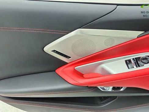 Used 2023 Chevrolet Corvette Stingray Premium Cpe w/ Z51 Performance Package image 27