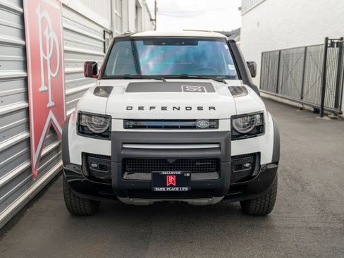 Used 2022 Land Rover Defender 90 X-Dynamic S AWD/4WD image 37