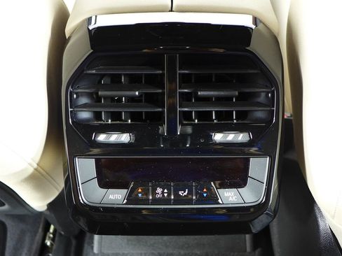 Certified 2023 BMW iX xDrive50 AWD/4WD image 23