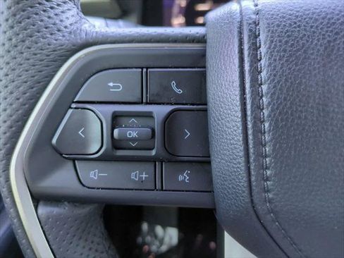 Certified 2025 Toyota Tacoma Limited image 24