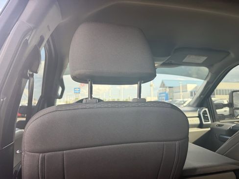 Used 2022 Ford F250 XLT image 32