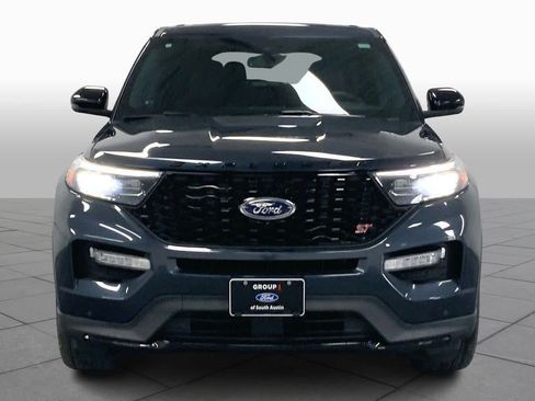 Certified 2022 Ford Explorer ST w/ Equipment Group 401A image 3
