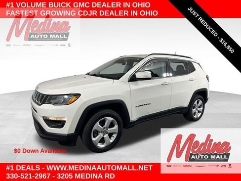 Used 2019 Jeep Compass Latitude w/ Cold Weather Group AWD/4WD image 1