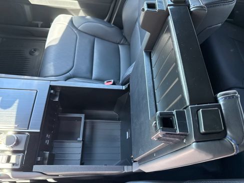 New 2026 Toyota Tundra Platinum AWD/4WD image 27