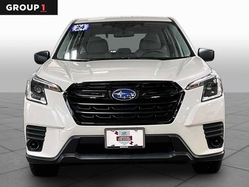 Used 2024 Subaru Forester AWD/4WD image 4