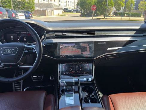 Used 2020 Audi S8 L AWD/4WD image 25