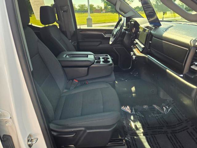 Used 2024 GMC Sierra 1500 Elevation w/ LPO, GMC Protection Package AWD/4WD image 7