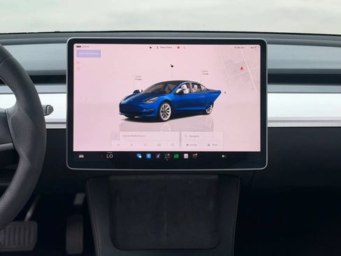 Used 2023 Tesla Model 3 Standard Range RWD image 26