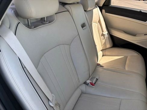Used 2015 Hyundai Genesis 3.8 w/ Option Group 04 image 22