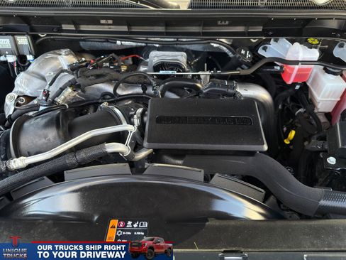 Used 2024 GMC Sierra 2500 AT4 w/ AT4 Premium Plus Package image 14