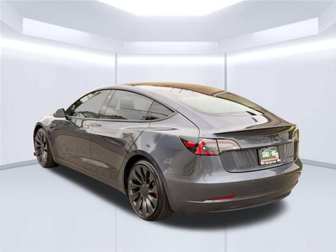 Used 2021 Tesla Model 3 Performance AWD/4WD image 10