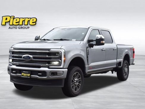 Used 2024 Ford F350 Limited w/ FX4 Off-Road Package image 7