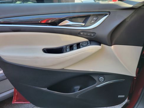 Used 2022 Buick Enclave Premium w/ Experience Buick Package image 25