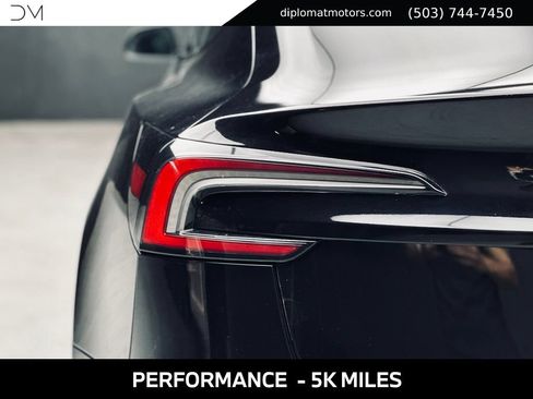 Used 2025 Tesla Model 3 Performance AWD/4WD image 15