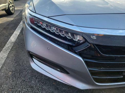 Used 2020 Honda Accord Touring image 8