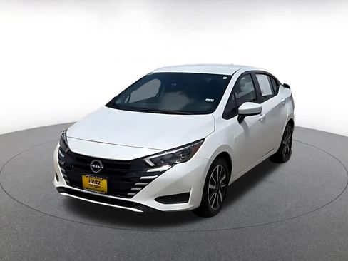 Used 2025 Nissan Versa SV FWD image 7