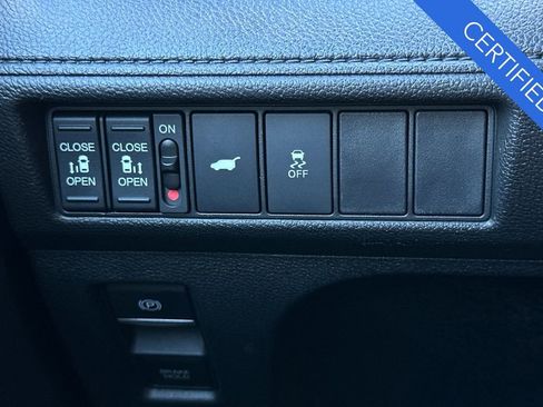 Certified 2025 Honda Odyssey Sport-L image 32