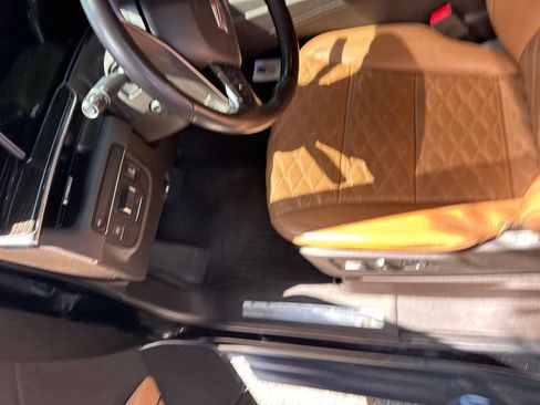 Used 2021 Cadillac Escalade Sport RWD image 5