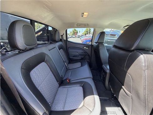 Used 2019 Chevrolet Colorado Z71 AWD/4WD image 26