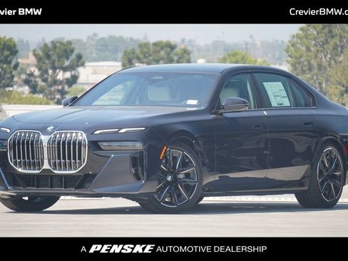 Used 2026 BMW 740i w/ Premium Package RWD image 1