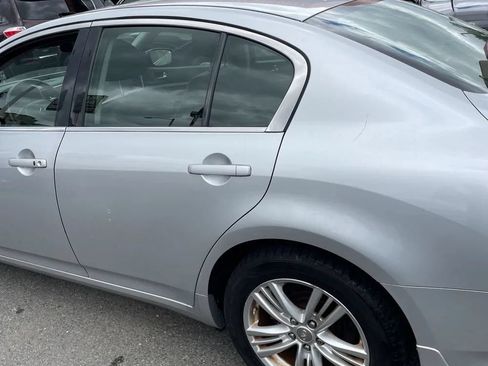 Used 2013 INFINITI G37 x Sedan w/ Premium Pkg AWD/4WD image 6