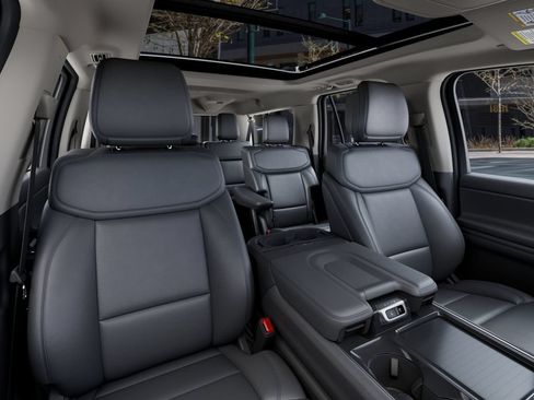 New 2027 Ford Expedition Max Active AWD/4WD image 10