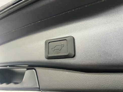 Used 2024 Toyota RAV4 XLE image 17