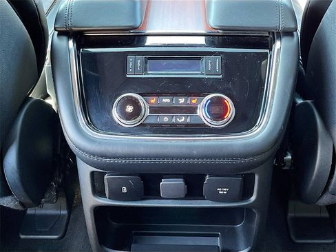 Used 2021 Lincoln Navigator Reserve image 33