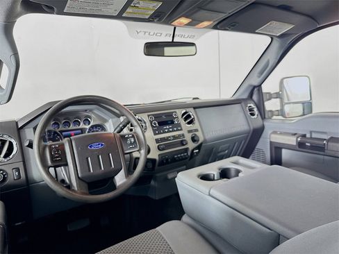 Used 2016 Ford F350 XLT w/ XLT Value Package image 19