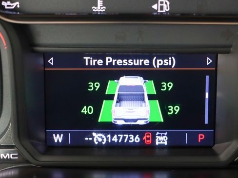 Used 2020 GMC Sierra 1500 AT4 w/ AT4 Premium Package image 17