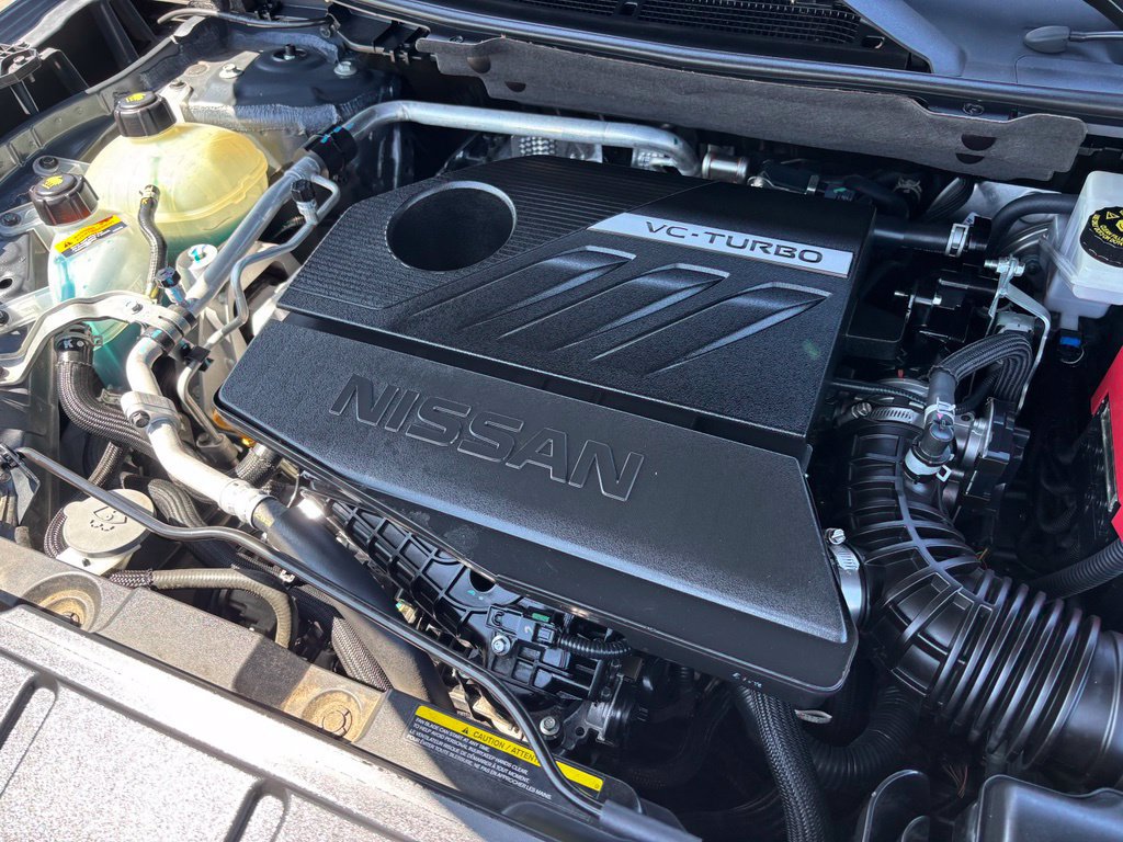 Used 2025 Nissan Rogue SV FWD image 28