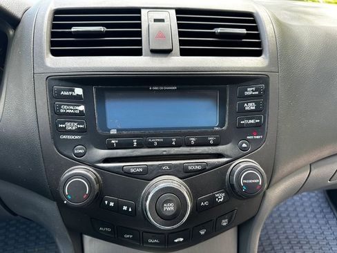 Used 2005 Honda Accord EX-L image 23