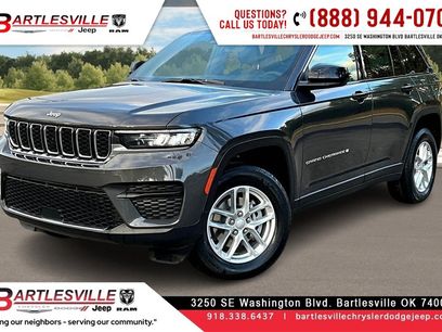 New 2025 Jeep Grand Cherokee Laredo X w/ Luxury Tech Group I