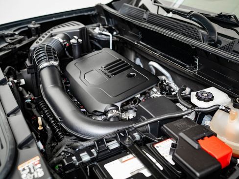 Used 2021 GMC Acadia SLT w/ Preferred Package image 47